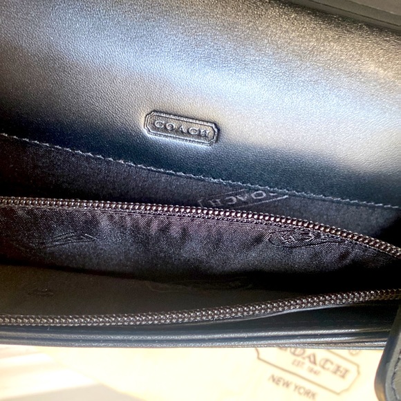 Coach Vintage Rare Black Leather Wallet NWT - Picture 5 of 6